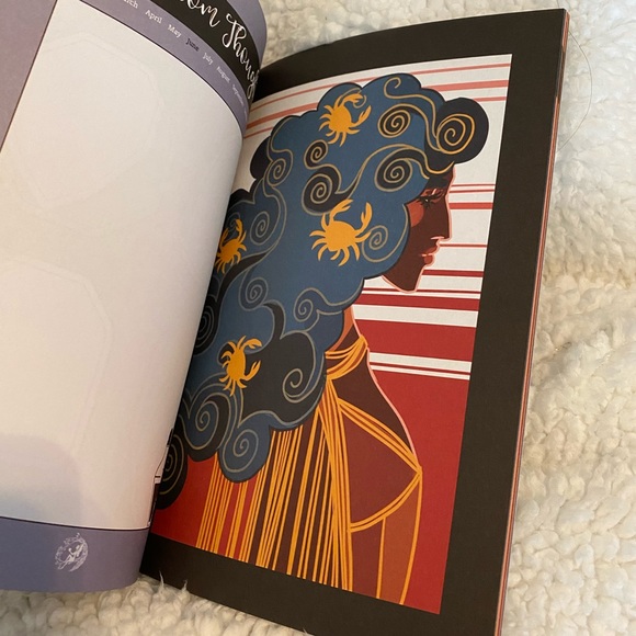 2020 New Fairyloot Reading Journal - Picture 4 of 5